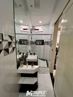 Vende-se excelente casa com piscina e fino acabamento - em Itabaiana