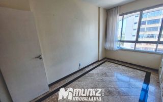 Aluguel de Apartamento Amplo no Edifício Villa Maria – Bairro Centro!