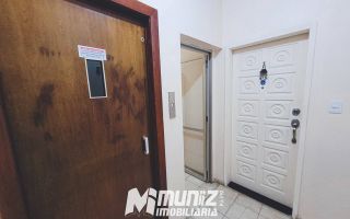 Aluguel de Apartamento Amplo no Edifício Villa Maria – Bairro Centro!