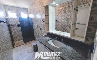 Aluguel de Apartamento Amplo no Edifício Villa Maria – Bairro Centro!