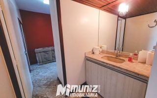 Aluguel de Apartamento Amplo no Edifício Villa Maria – Bairro Centro!
