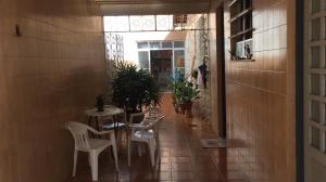 VENDE-SE CASA NA AV. DR EDÉZIO VIERA DE MELO - SUISSA