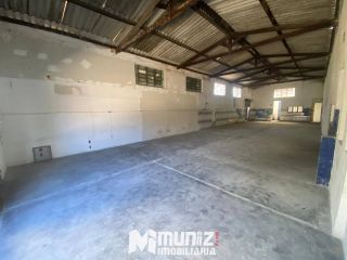 GALPÃO NA RUA RIO GRANDE DO SUL - SIQUEIRA CAMPOS