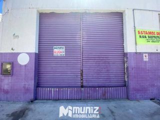 GALPÃO NA RUA RIO GRANDE DO SUL - SIQUEIRA CAMPOS