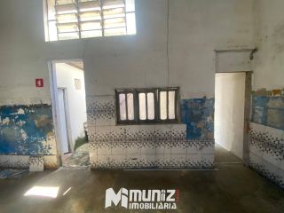 GALPÃO NA RUA RIO GRANDE DO SUL - SIQUEIRA CAMPOS