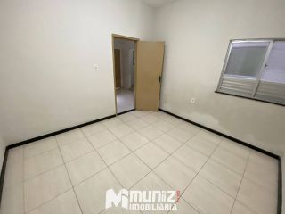 VENDE-SE CASA RUA CORONEL FAUSTO A. FEITOSA - ORLANDO DANTAS