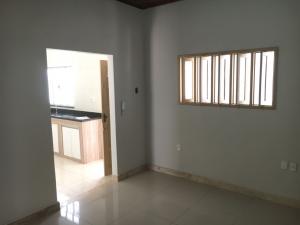 VENDE-SE CASA RUA CORONEL FAUSTO A. FEITOSA - ANTIGA RUA A-7 ORLANDO DANTAS