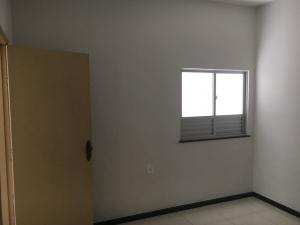 VENDE-SE CASA RUA CORONEL FAUSTO A. FEITOSA - ANTIGA RUA A-7 ORLANDO DANTAS