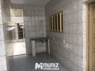 VENDE-SE CASA RUA CORONEL FAUSTO A. FEITOSA - ORLANDO DANTAS