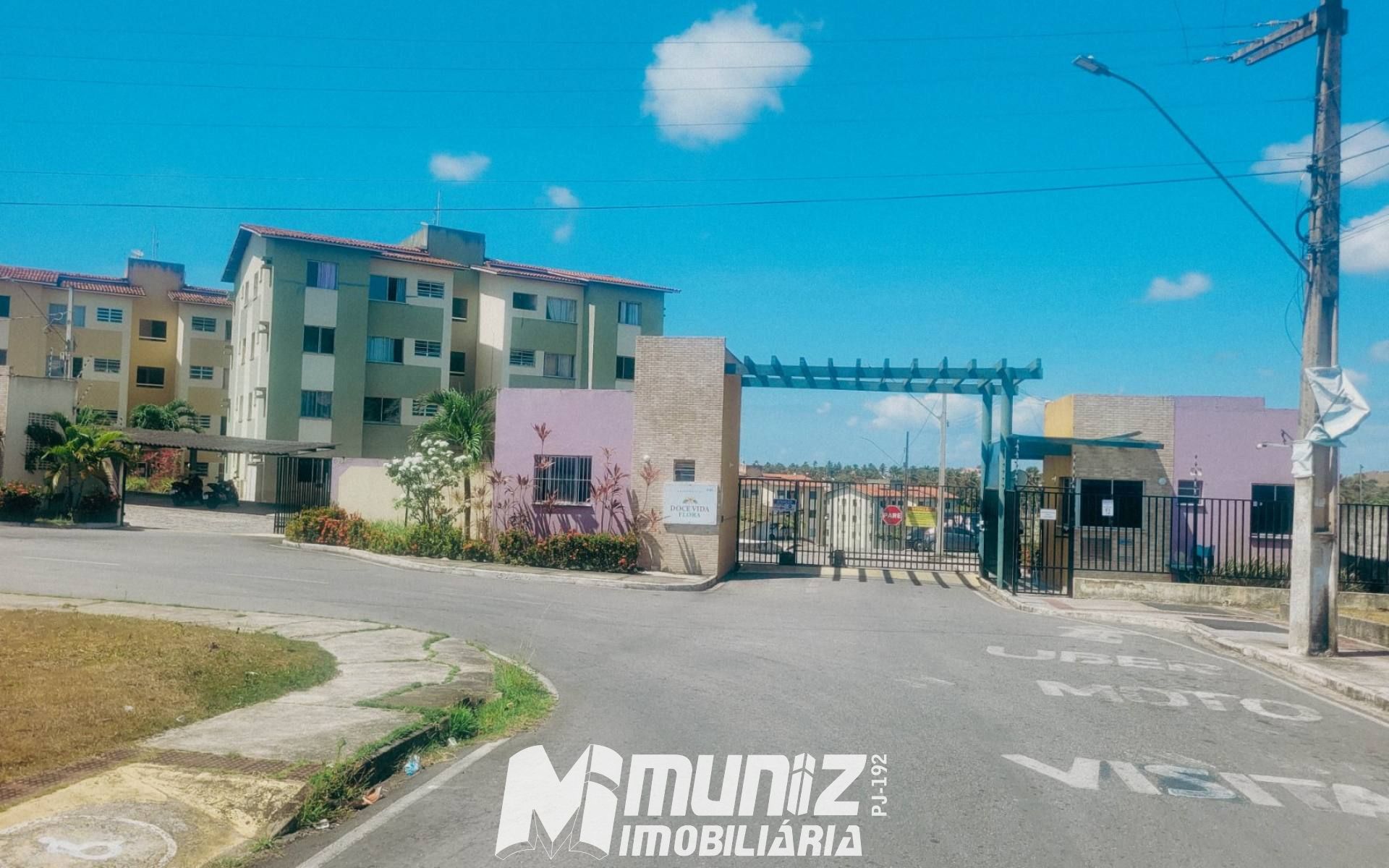 VENDE-SE APARTAMENTO NO COND DOCE VIDA FLORA - ROSA ELZE