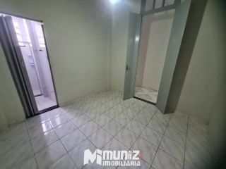 Casa No Bairro Industrial Disponível Para Aluguel na Rua Belém