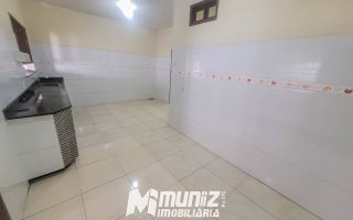 Casa Com Ótima Localização Disponível Para Aluguel na Avenida Carlos Burlamarqui