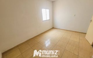 Sua Chance de Viver com Qualidade: Imóvel à Venda em Bairro Farolândia
