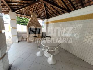 Apartamento Para Alugar com 3 quartos 1 suítes no bairro 13 de Julho em Aracaju