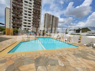 Apartamento Para Alugar com 3 quartos 1 suítes no bairro 13 de Julho em Aracaju