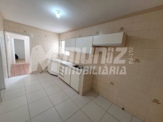 Apartamento Para Alugar com 3 quartos 1 suítes no bairro 13 de Julho em Aracaju