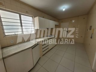 Apartamento Para Alugar com 3 quartos 1 suítes no bairro 13 de Julho em Aracaju