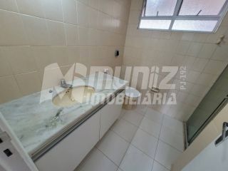 Apartamento Para Alugar com 3 quartos 1 suítes no bairro 13 de Julho em Aracaju