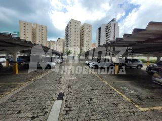 Apartamento Para Alugar com 3 quartos 1 suítes no bairro 13 de Julho em Aracaju