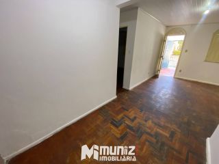 ALUGA-SE CASA BAIRRO LUZIA PRÓX. AO GBARBOSA!