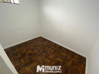 ALUGA-SE CASA BAIRRO LUZIA PRÓX. AO GBARBOSA!