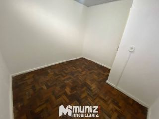 ALUGA-SE CASA BAIRRO LUZIA PRÓX. AO GBARBOSA!