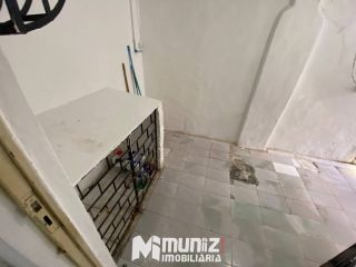 ALUGA-SE CASA BAIRRO LUZIA PRÓX. AO GBARBOSA!