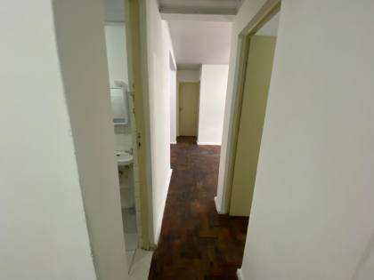 ALUGA-SE CASA RUA ARTUR PORFIRIO DE FARIAS