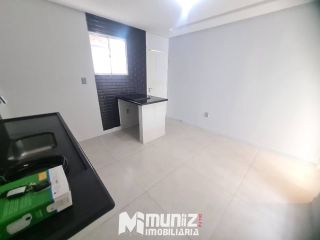 ALUGA-SE  CASA  RUA Dr. LAURO MAIA