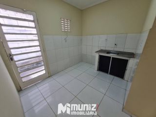 Casa Para Alugar com 2 quartos no bairro Jabotiana em Aracaju