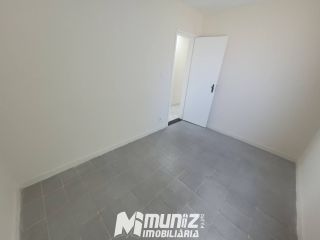 vende-se apt no vila de portugal no 1º  andar