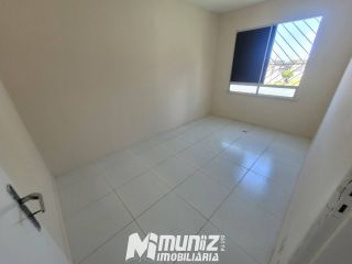 vende-se apt no vila de portugal no 1º  andar