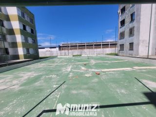vende-se apt no vila de portugal no 1º  andar
