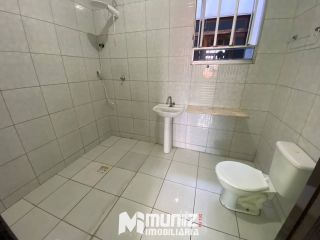 Casa Para Alugar com 2 Pavimentos Rua Padre Caldas - Ponto Novo