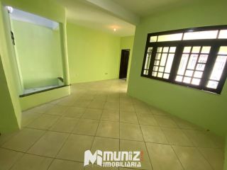 Casa Para Alugar com 2 Pavimentos Rua Padre Caldas - Ponto Novo