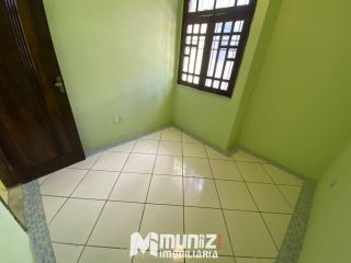 Casa Para Alugar com 2 Pavimentos Rua Padre Caldas - Ponto Novo