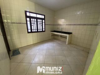 Casa Para Alugar com 2 Pavimentos Rua Padre Caldas - Ponto Novo