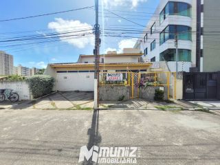 Ótima Casa Disponível Para Venda No Bairro Grageru - Rua Tasso Sobral