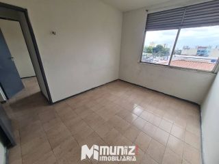Apartamento Para Alugar com 2 quartos No Condomínio Grão de Areia