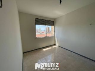Apartamento Para Alugar com 2 quartos No Condomínio Grão de Areia