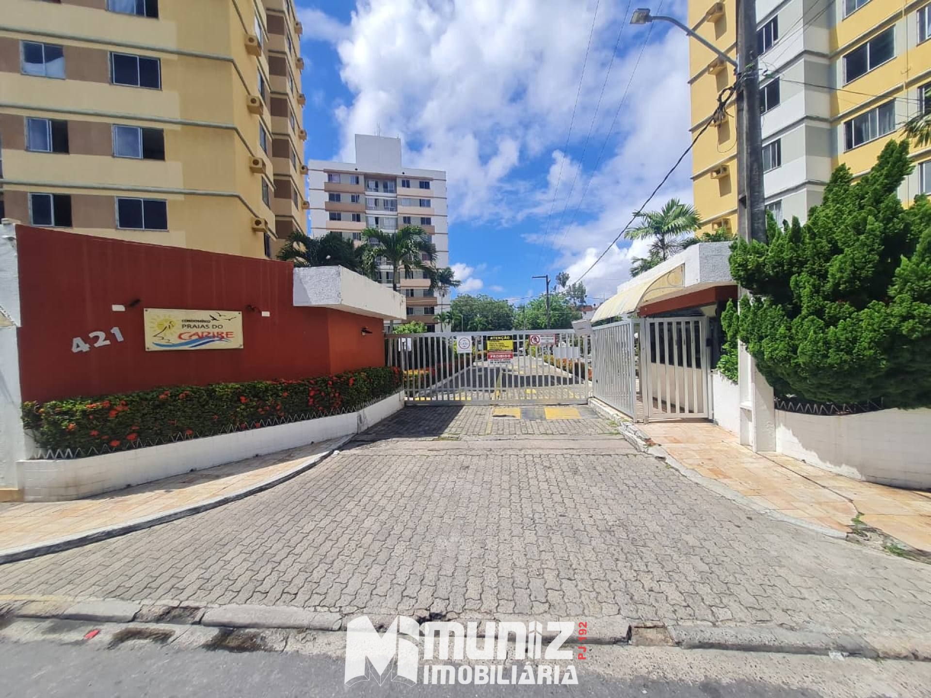 APARTAMENTO NO CONDOMÍNIO PRAIAS DO CARIBE