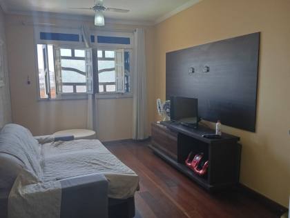 VENDE-SE OTIMA CASA C/PISCINA, NA COROA DO MEIO