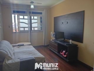 Casa Para Vender com 4 quartos 3 suítes no bairro Coroa do Meio em Aracaju