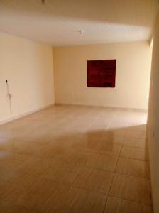 ALUGA-SE  CASA  RUA B. LOTEAMENTO CAMINHO DA PRAIA