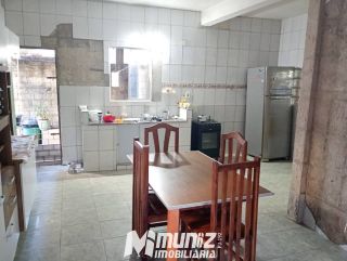 Excelente Casa Ampla Com 2 Pavimentos No Bairro Ponto Novo - Disponível Para Venda