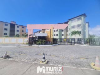 ALUGA-SE ÓTIMO  APT. COND. SOLAR DA BARRA