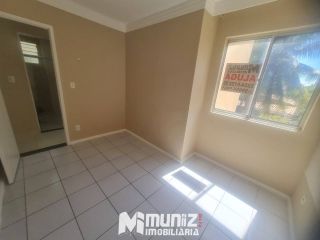 ALUGA-SE ÓTIMO  APT. COND. SOLAR DA BARRA