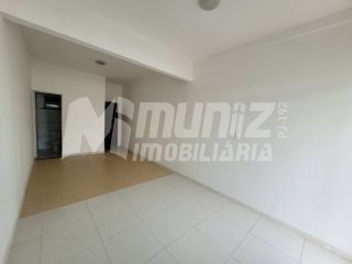 ALUGA-SE CASA NA P/ TÉRREA NA RUA MIRON DE OLIVEIRA RIBEIRO