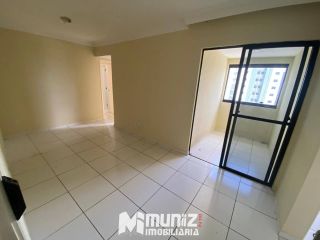 ALUGA-SE  APARTAMENTO NO COND. BOSSA NOVA - JABOTIANA