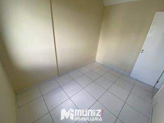 ALUGA-SE  APARTAMENTO NO COND. BOSSA NOVA - JABOTIANA